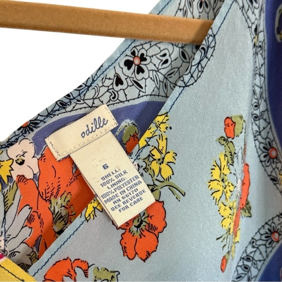 Odille Anthropologie 100% Silk Rare Blue + Yellow Floral Patchwork Blouse-Size 6 - Picture 2 of 7